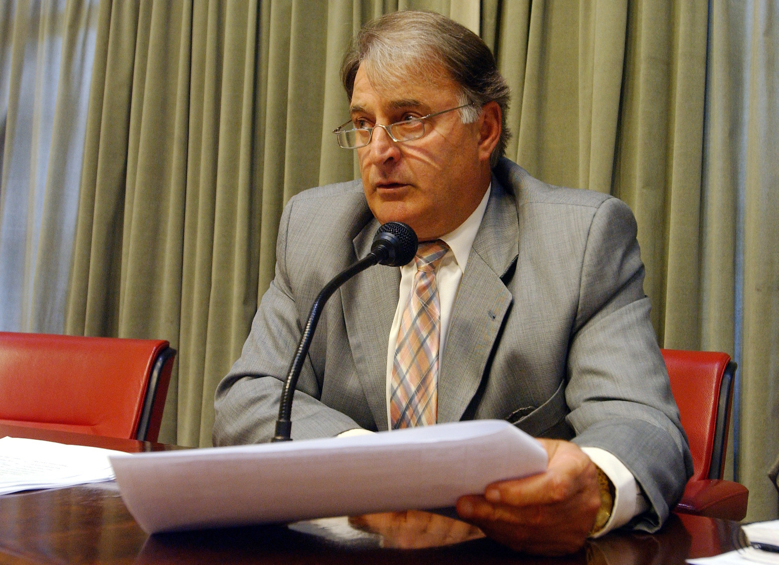 Deputado Conte Lopes <a style='float:right;color:#ccc' href='https://www3.al.sp.gov.br/repositorio/noticia/03-2008/seg pub 8322.jpg' target=_blank><i class='bi bi-zoom-in'></i> Clique para ver a imagem </a>